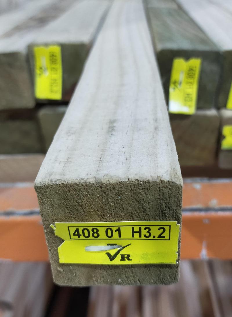 Knotty Batten 50X50 (45x45 approx) H3.2 Machine Gauged No.2 Grade S/L 900mm