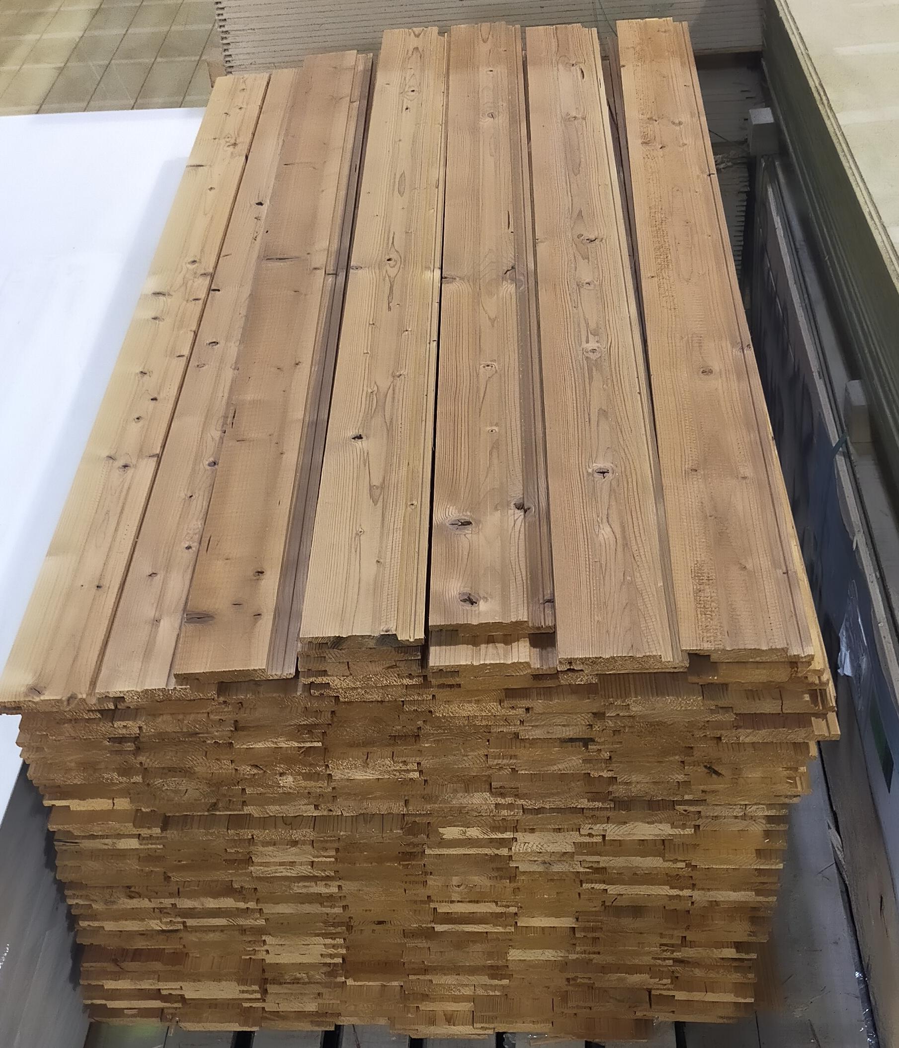 Lunawood Shiplap Paling SL1.8m