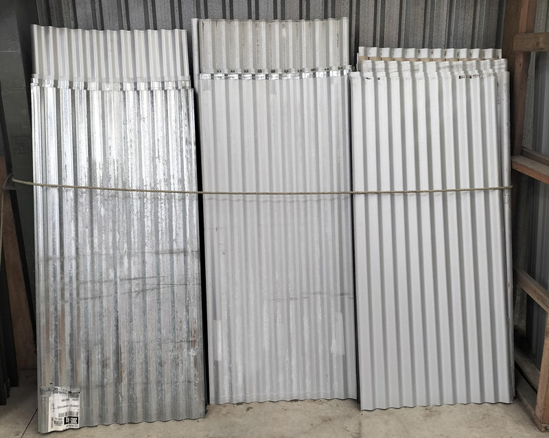 IRON - Mix of Zinc, Colour & Galvanised 1.8m 2nds